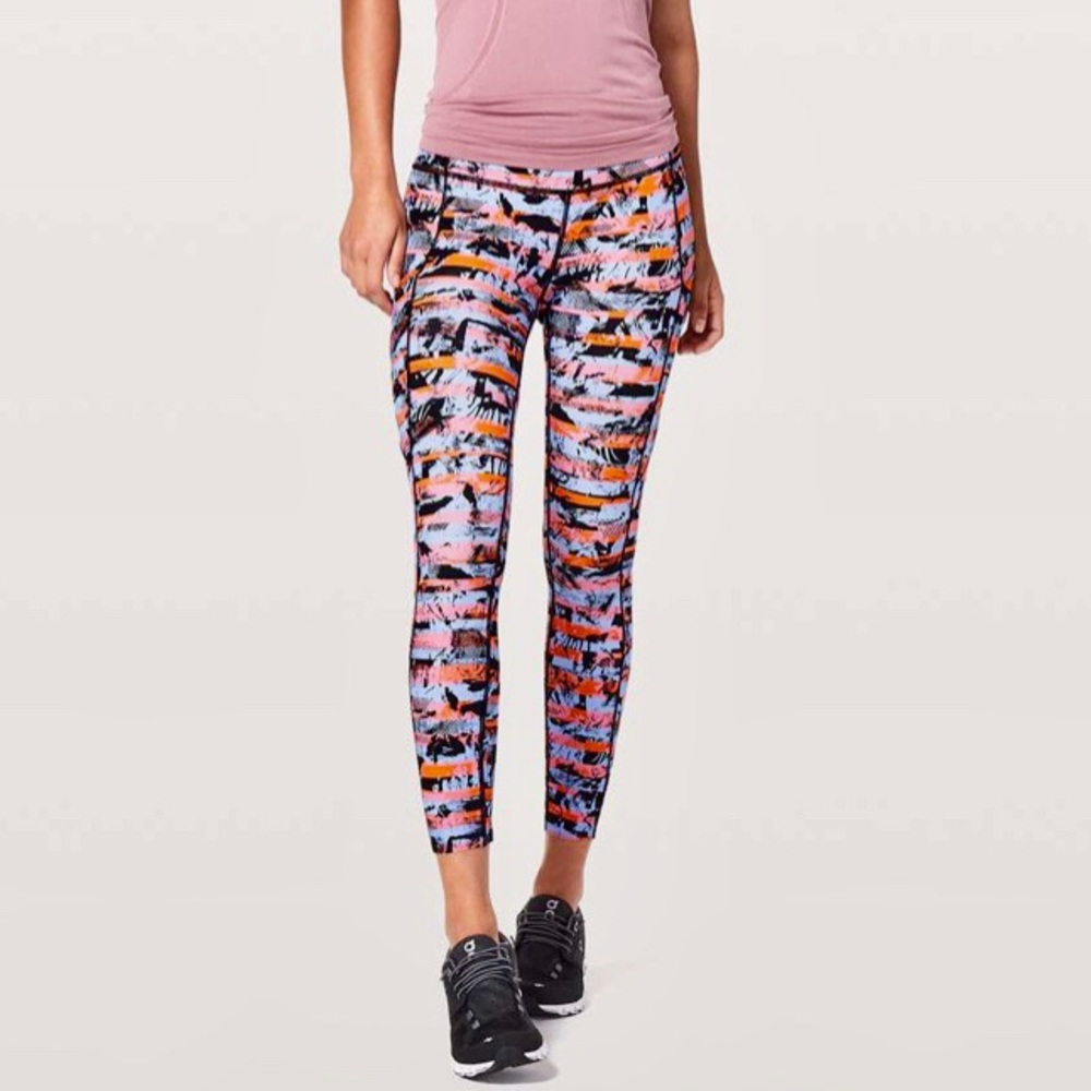 lululemon Fast and Free Tights 25” Size 2